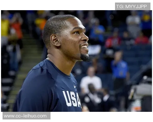 杜兰特自信宣言：我与乔丹科比詹姆斯同样伟大