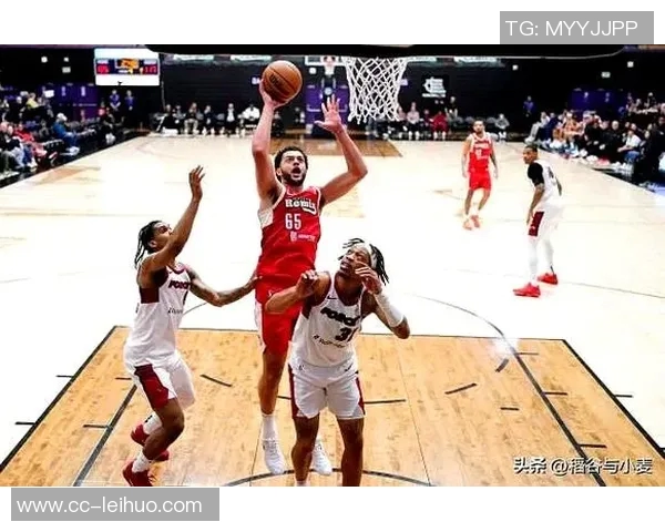 76人队正式签约泰瑞斯马丁以填补双向合同阵容名额